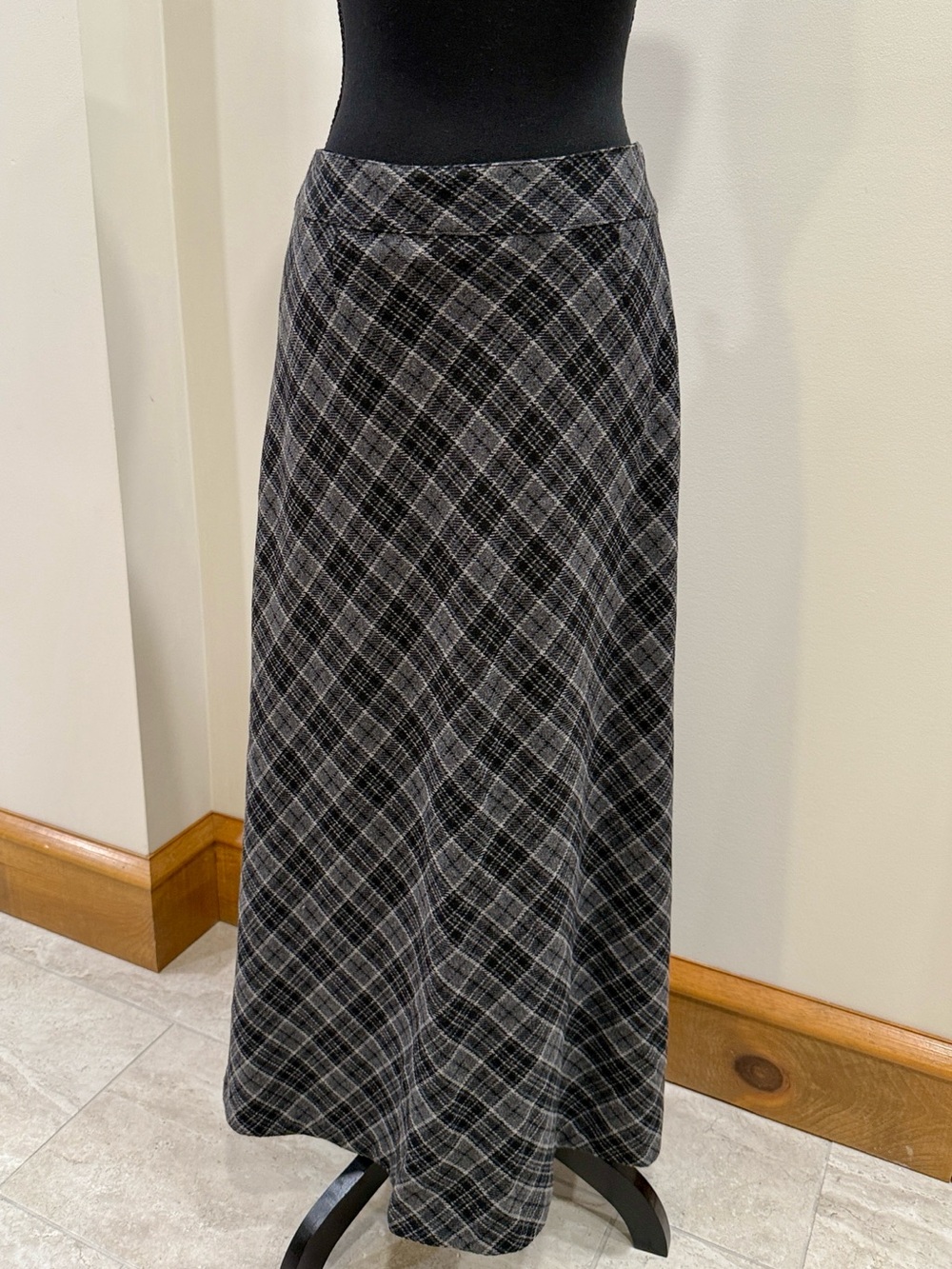 Gap Womens Vintage Plaid Wool Blend A-Line Maxi Skirt Size 6 Y2K 90s Tartan